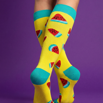 جوارب طويلة