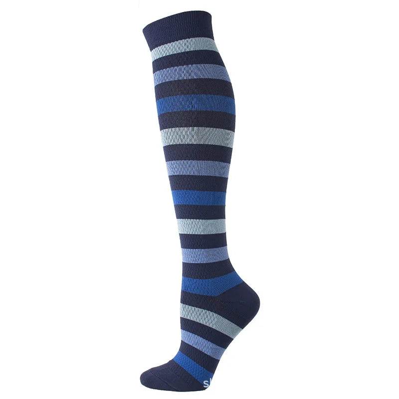 Gradient stripe socks in blue