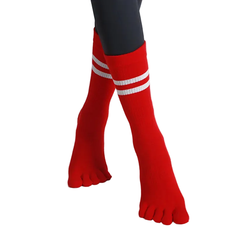 جوارب بيلاتس أحمر